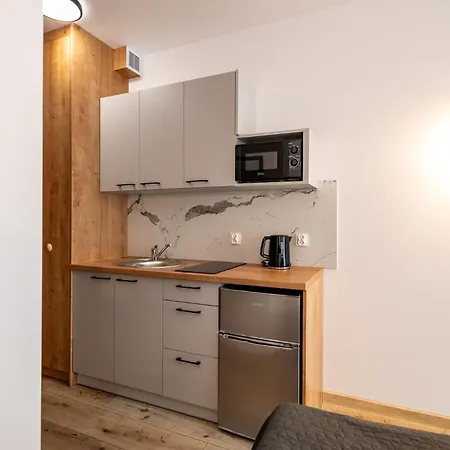 Nad Ujsciem Pokoje I Apartamenty Leba Exterior foto